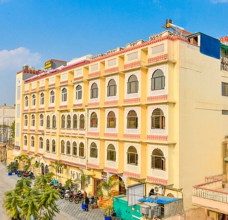 Hotel Laxmi Niwas